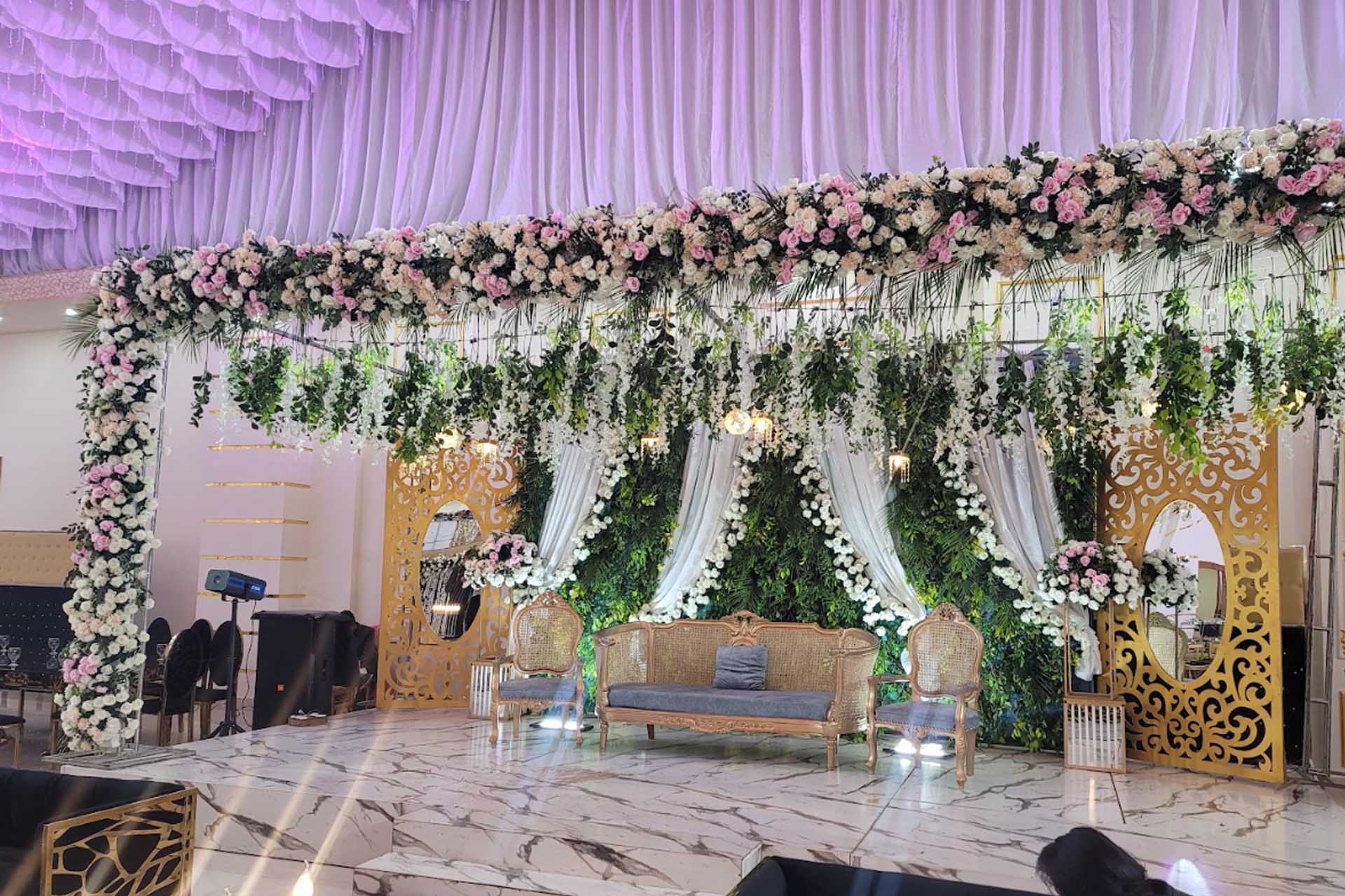 Outdoor ceremony
